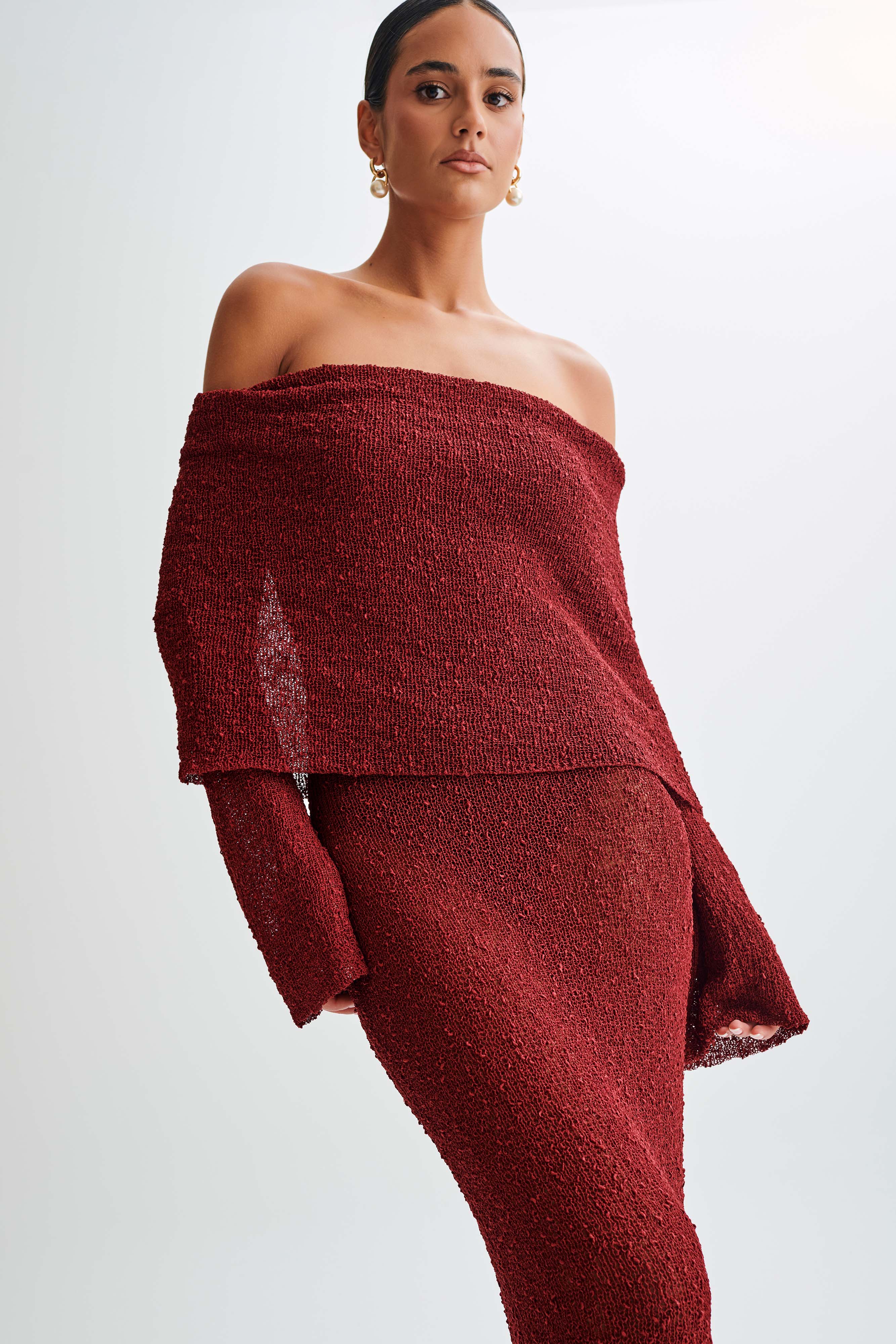 MELISSA | OFF-SHOULDER BOUCLÉ MAXIKJOLE