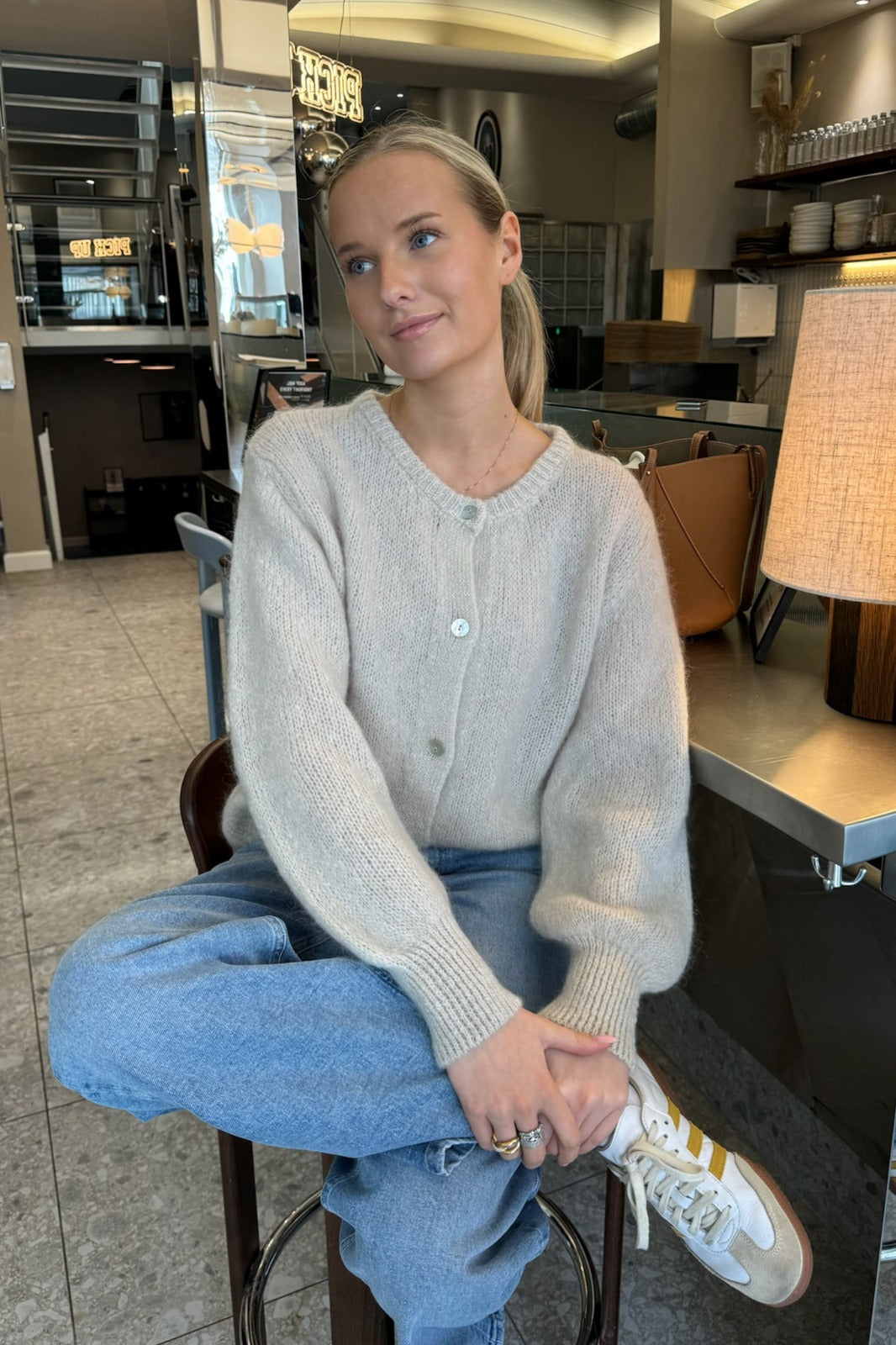 EMMA | LUKSURIØS & TIDLØS CARDIGAN