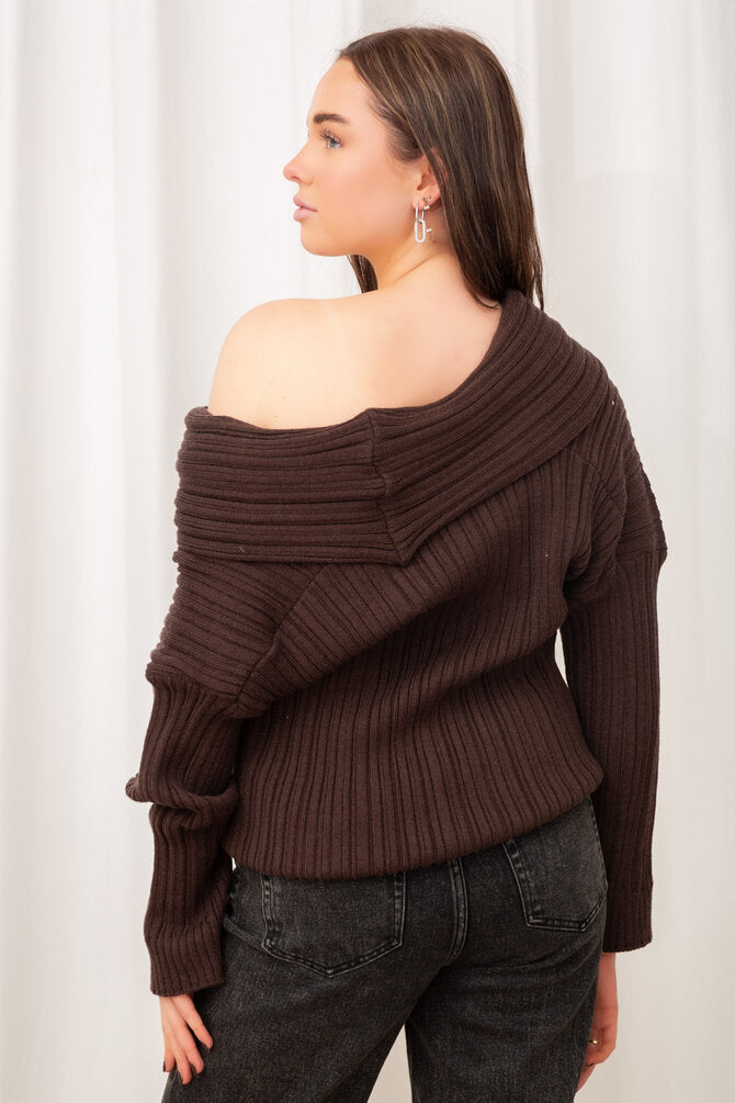 LIV | OFF-SHOULDER GENSER